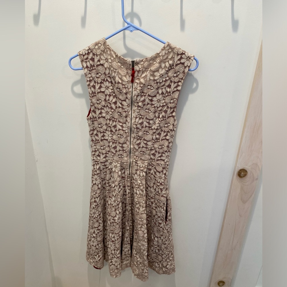 Anthropologie Maeve lace overlay stretch knit dress‎ size Medium - Picture 4 of 6